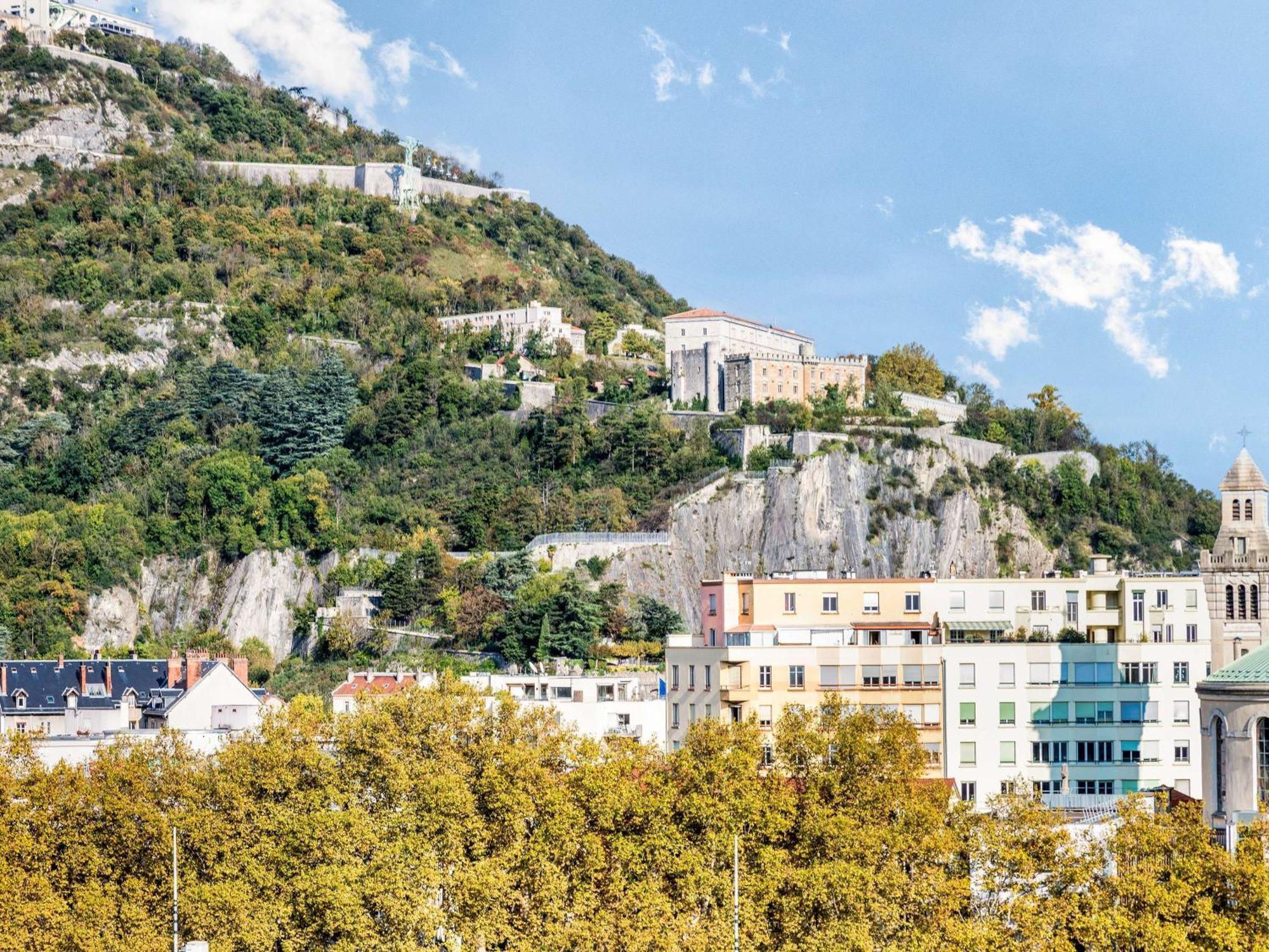 Novotel Grenoble Centre Kültér fotó